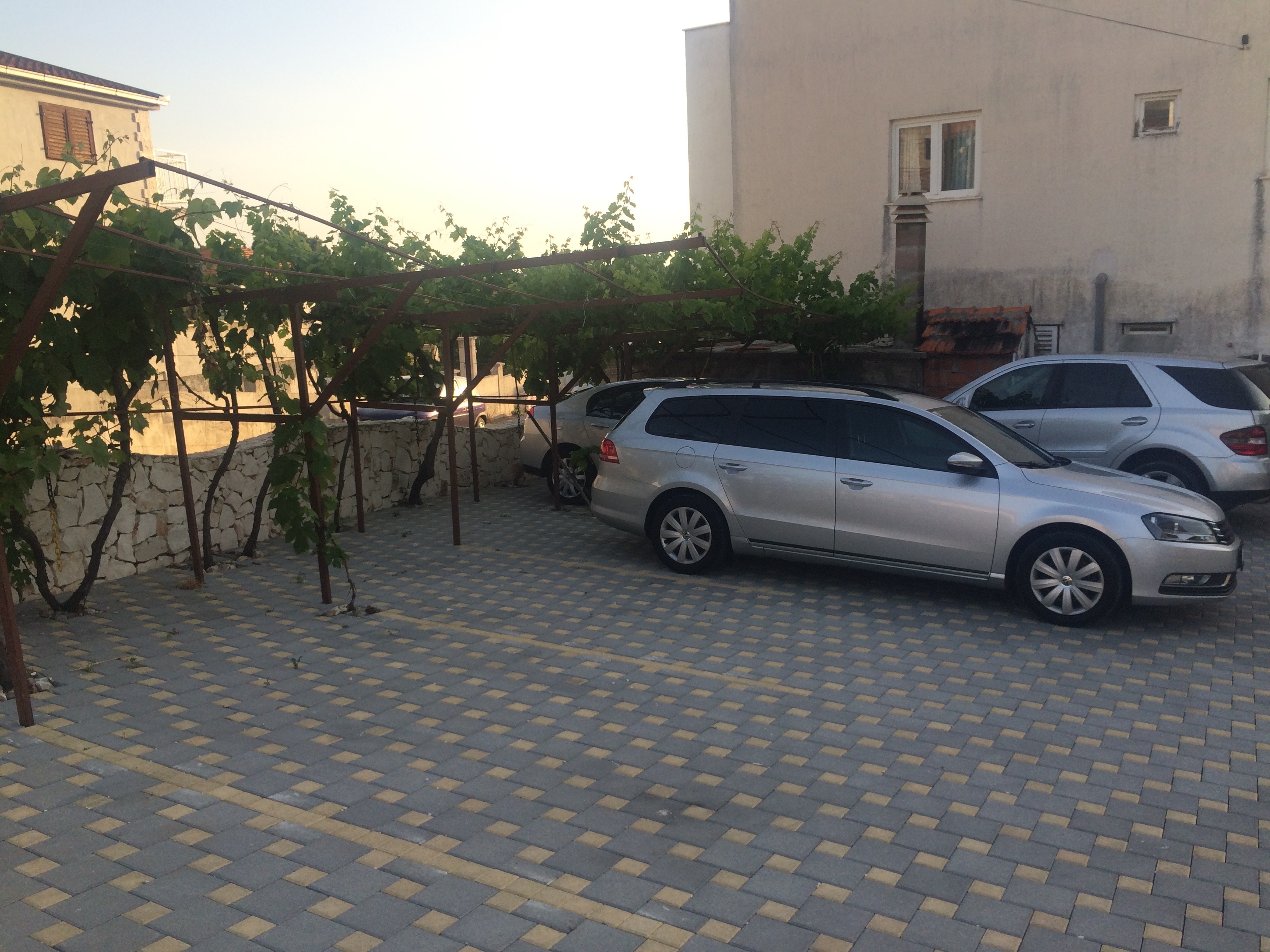 Marić apartmani Rogoznica